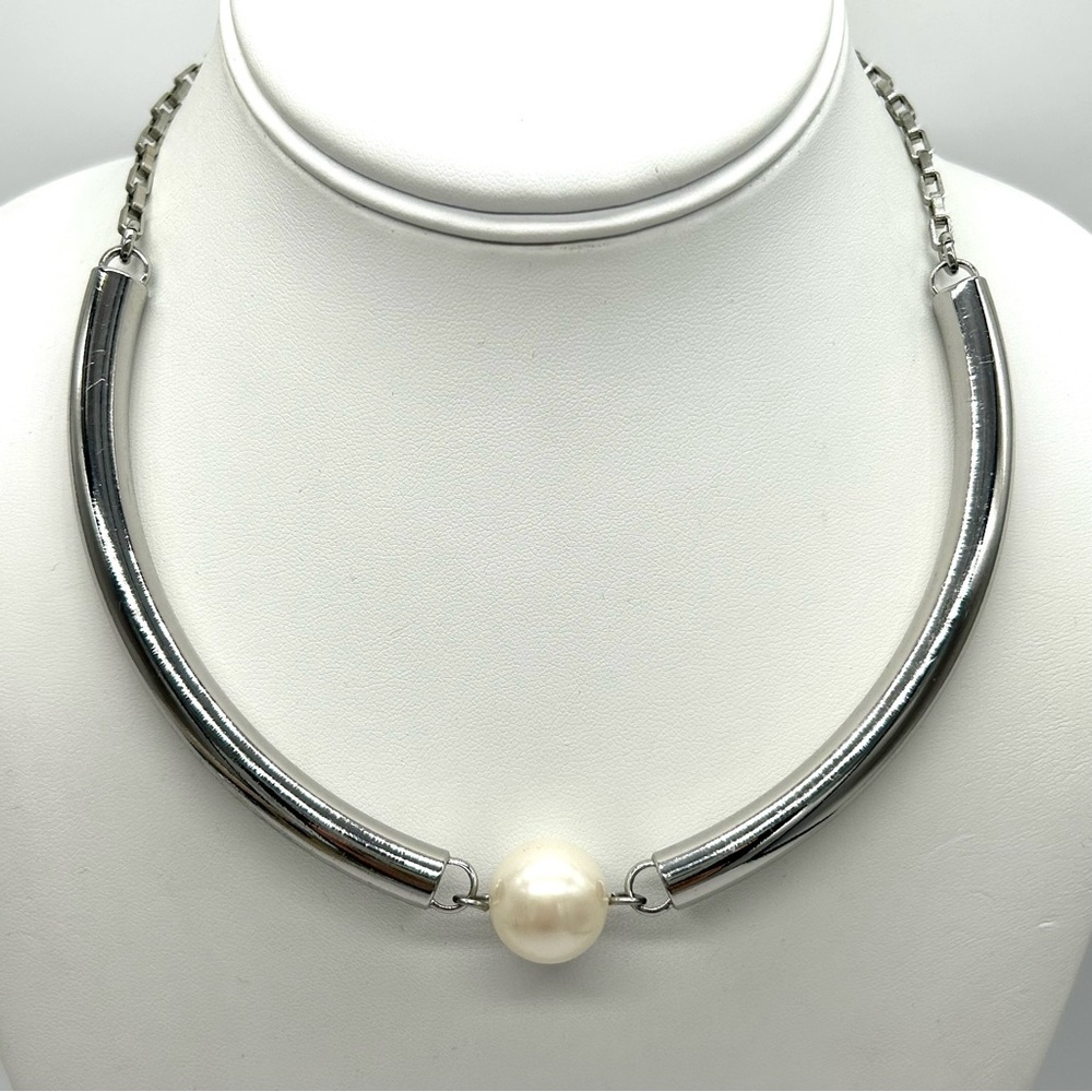 Ann Taylor Silver Pearl Necklace